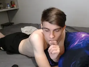 Stripchat Free Live Porn of Student_Oliver