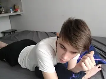 Stripchat Adult Webcams of Student_Oliver