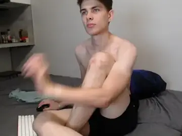 Stripchat Live Porn of Student_Oliver