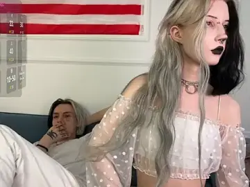 Stripchat Adult Webcam of VeryRare_TwinS