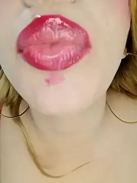 Stripchat Adult Video Chat of Nathahot69
