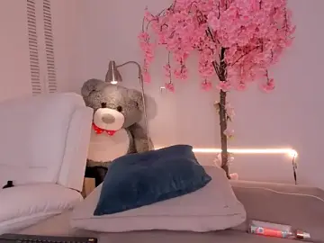 Stripchat Live Sex Cam of kitty_miaa
