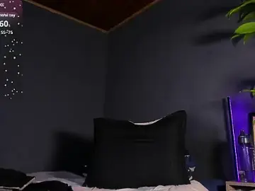 Stripchat Adult Webcam of Angel_Snowhotxxx