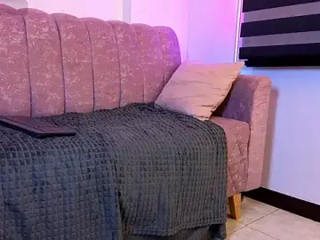 Stripchat Adult Webcam of _scarletmoore