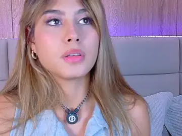 Stripchat Private Sex Chat of ZoehAngel