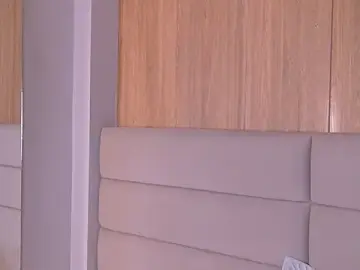 Stripchat Free Live Porn of ZoehAngel