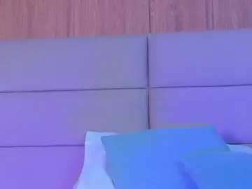 Stripchat Free Porn Cam of ZoehAngel