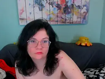 Stripchat Free Porn Cam of EverlyRays