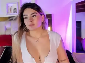 Stripchat Watch Live Sex Cams of emmy_r