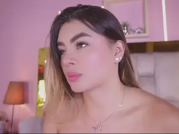 Stripchat Sex Cam of emmy_r