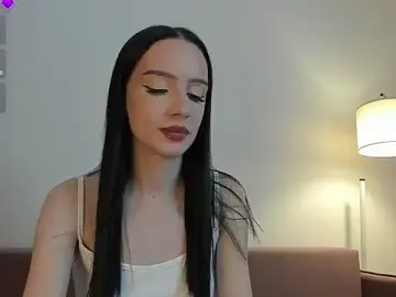 Stripchat Best Webcam of flora_off