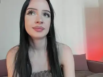 Stripchat Free Live Porn of flora_off