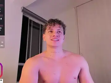 Stripchat Sex Cam of DerekOlsen