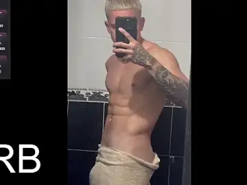 Stripchat Nude Webcam of DerekOlsen