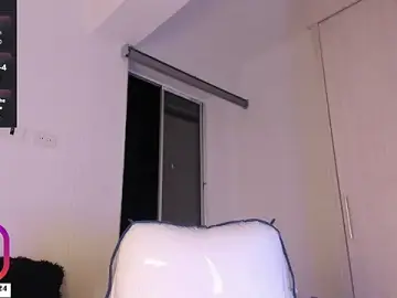 Stripchat Live Sex of DerekOlsen