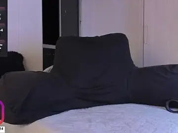 Stripchat Live Sex Cam of DerekOlsen