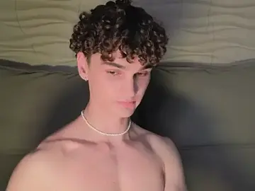 Stripchat Sex Cam of adam_21cm__