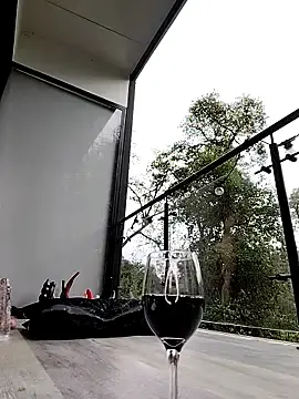 Stripchat Free Live Porn of HottCandy21