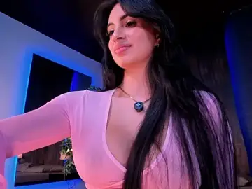 Stripchat Free Porn Cam of Taylor-Jonnees