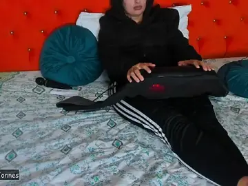 Stripchat Free Live Porn of VallerieJones