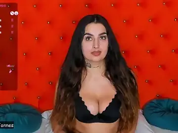 Stripchat Live Sex Cam of VallerieJones