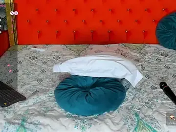 Stripchat Free Porn Cam of VallerieJones