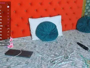 Stripchat Watch Live Sex Cams of VallerieJones