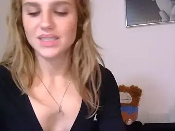 Stripchat Watch Live Sex Cams of sweetceeme