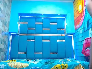 Stripchat Free Porn Cam of tommyxpamela77