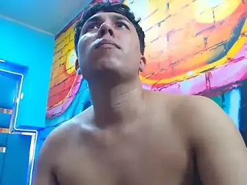 Stripchat Free Porn Cam of tommyxpamela77