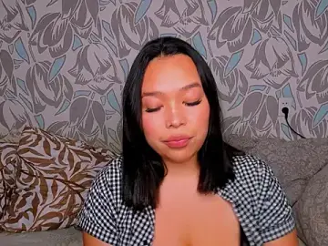 Stripchat Free Live Porn of Kris_top_Lee