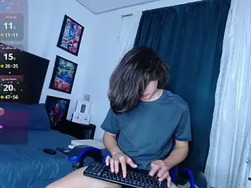 Stripchat Best Webcam of andyboy-