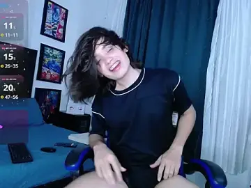 Stripchat Live Porn of andyboy-