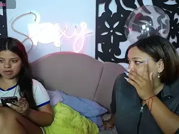 Stripchat Sex Cam of horny_babyss