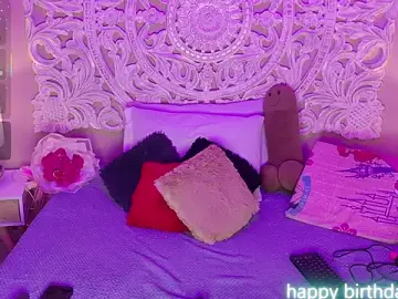 Stripchat Free Porn Cam of MalaikaBrown