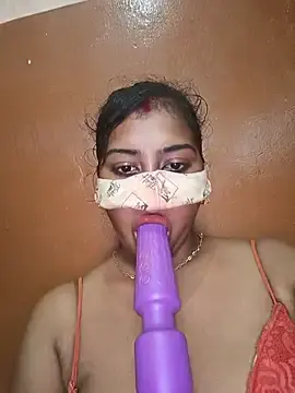 Stripchat Free Porn Cam of juhi06