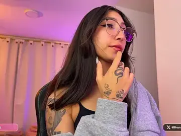 Stripchat Live Porn of MarianaBranzz