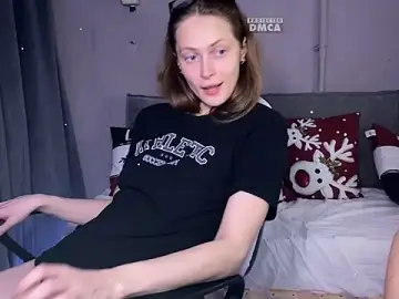 Stripchat Adult Webcam of cutemilana_sexwife