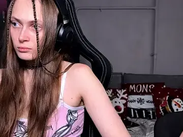 Stripchat Free Live Porn of cutemilana_sexwife