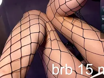 Stripchat Sex Chat of cutemilana_sexwife