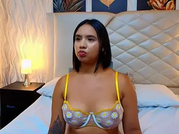 Stripchat Adult Webcams of Amberr_Greyy