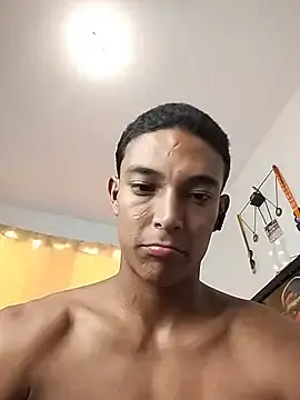 Stripchat Nude Webcam of Demiansteven2
