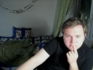 Stripchat Live Sex Cam of MashkaRay