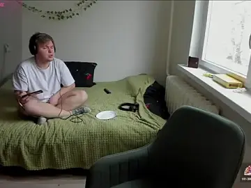 Stripchat Adult Webcam of MashkaRay