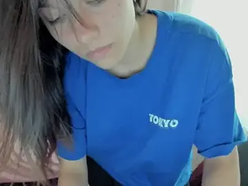 Stripchat Sex Cam of MashkaRay