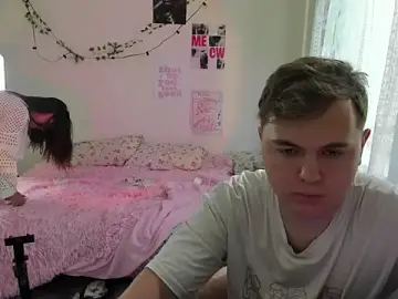 Stripchat Live Sex Cam of MashkaRay