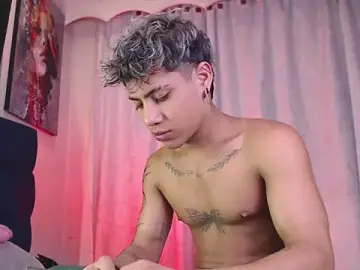 Stripchat Live Sex Cam of Sexys_Boys_Hot1