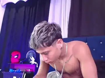 Stripchat Free Porn Cam of Sexys_Boys_Hot1