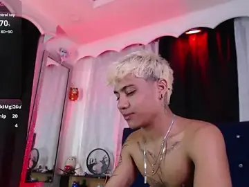 Stripchat Live Sex Cam of Sexys_Boys_Hot1