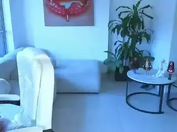 Stripchat Free Live Porn of GIAglowing